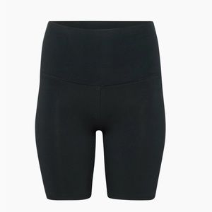 TNA lounge biker shorts